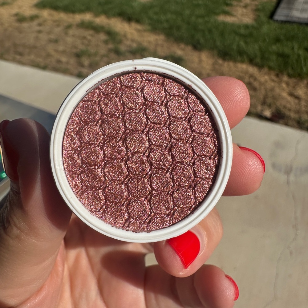 Colourpop Muse Super Shock Shadow